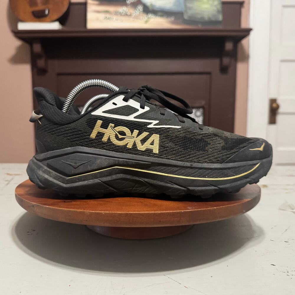 Hoka One One Challenger 8 Womens Size 10.5 B Black Running Sneaker Shoes